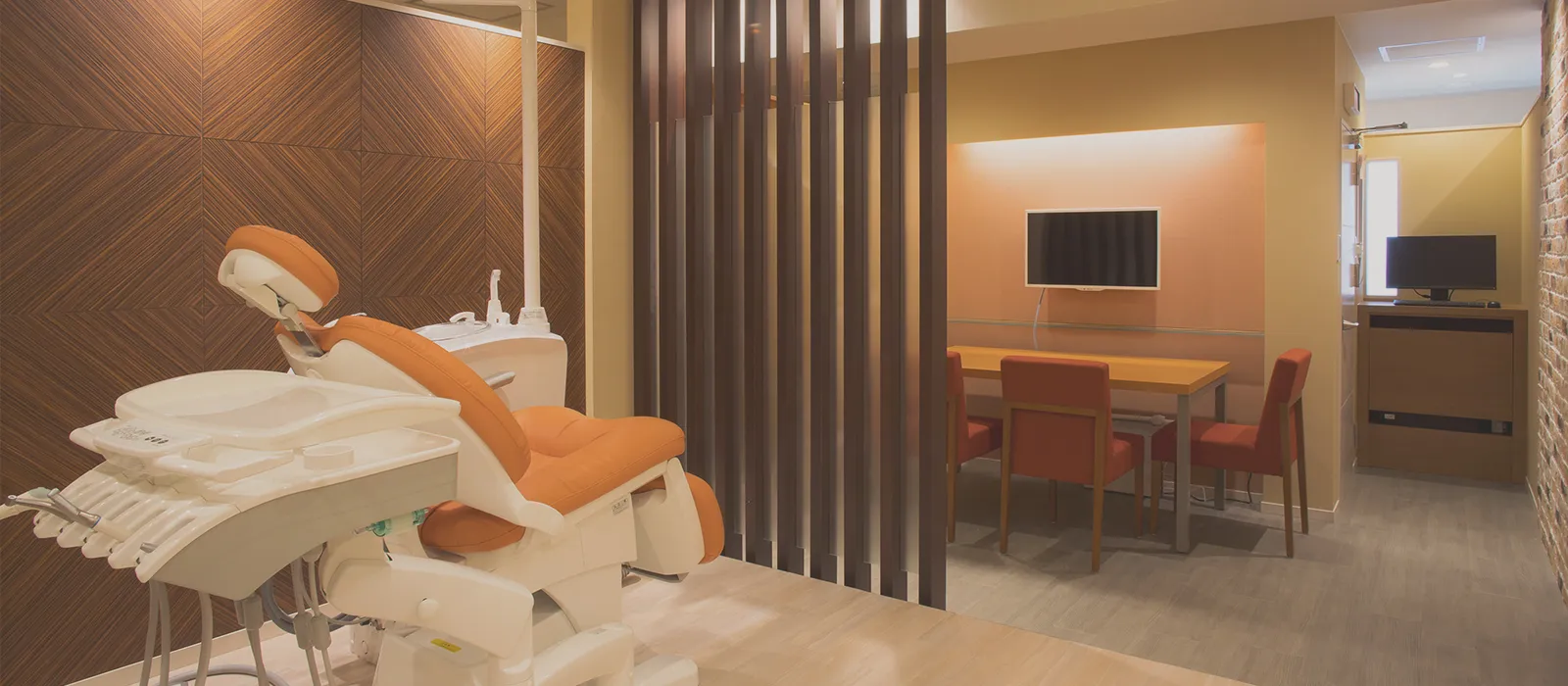 ひとみ矯正歯科医院 HITOMI ORTHODONTIC CLINIC